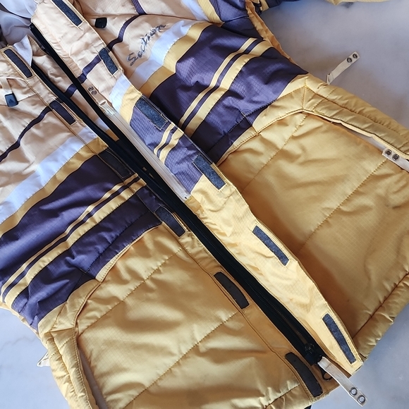 Section VTG Y2K Retro Nylon Snowboard Ski Jacket Women's Size XSmall - Picture 8 of 16